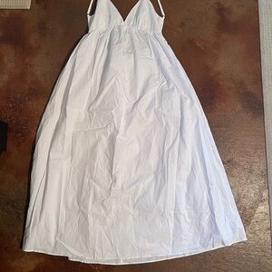 Elegant White Maxi Dress